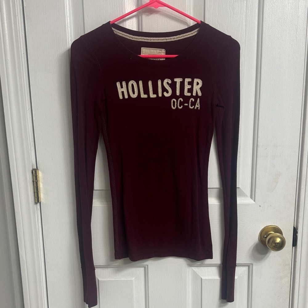 Hollister Women's Burgundy Long Sleeve Tee